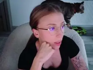 Diddysweet  live sex cam