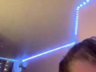 Juliansamaniego  live sex cam