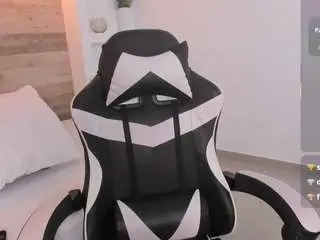 Mia-collins96  live sex cam