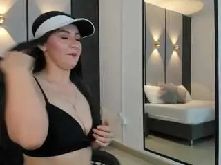 Mia-collins96  live sex cam