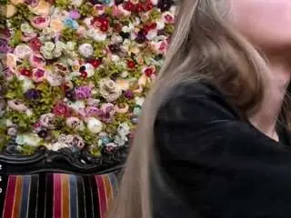 Polumna  live sex cam