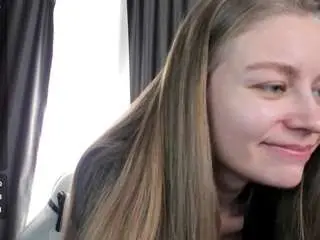 Polumna  live sex cam