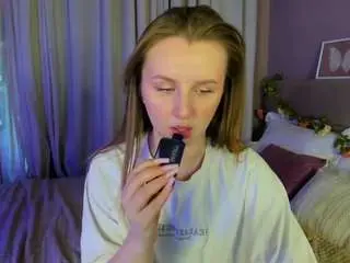 Rina-panic  live sex cam