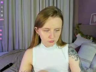 Rina-panic  live sex cam