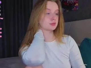Rina-panic  live sex cam