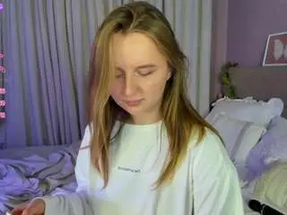 Rina-panic  live sex cam