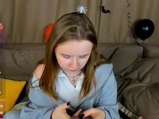 Rina-panic  live sex cam