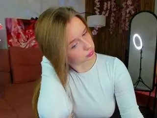 Rina-panic  live sex cam