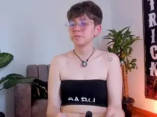 Samy-99  live sex cam
