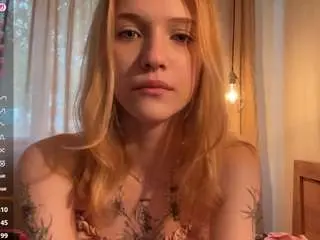 Suzettedillon  live sex cam
