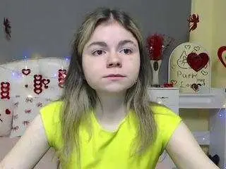 Tinaredly  live sex cam