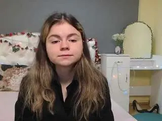 Tinaredly  live sex cam