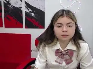Tinaredly  live sex cam