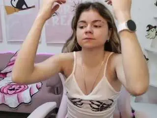 Tinaredly  live sex cam