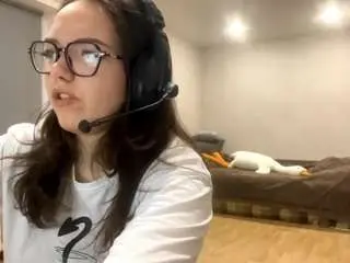 Analisakimpton  live sex cam