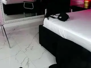 Anneegoddess  live sex cam