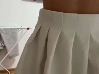 Denissetinnin  live sex cam