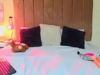 Dhania  live sex cam