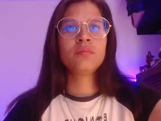Dominica3  live sex cam