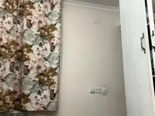 Hanareddy  live sex cam