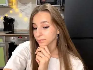 Oraleeprouty  live sex cam