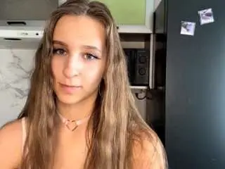 Oraleeprouty  live sex cam