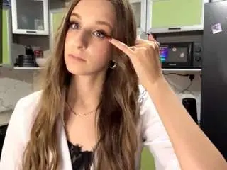 Oraleeprouty  live sex cam