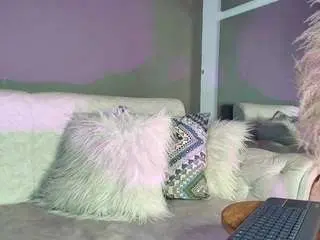 Reds-velvet  live sex cam