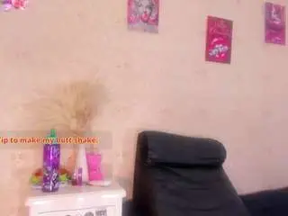 Saraa-colliins  live sex cam