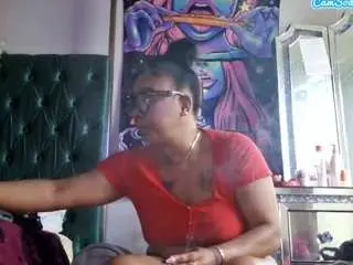 Tinasnoww  live sex cam