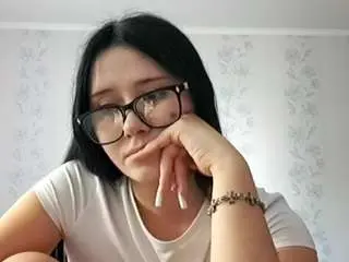 Brandielacassagne  live sex cam