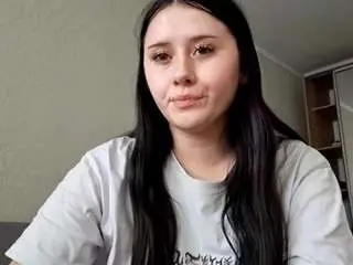 Brandielacassagne  live sex cam