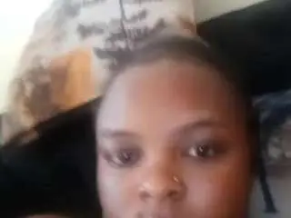 Goodgirldes  live sex cam