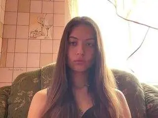 Nataliareine  live sex cam