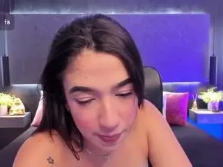 Saraamills  live sex cam