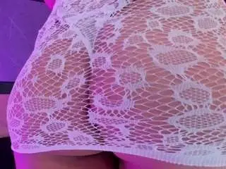 Saraamills  live sex cam