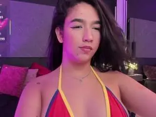 Saraamills  live sex cam