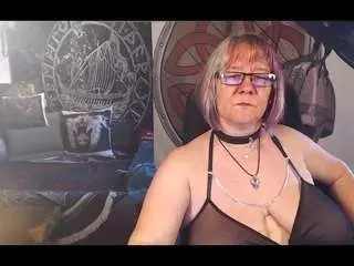 95ftitten  live sex cam