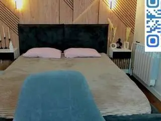 Crystal-lace  live sex cam