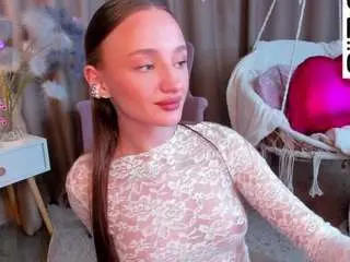 Ladyy-lulu  live sex cam