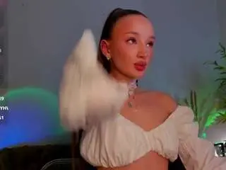 Ladyy-lulu  live sex cam
