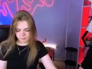 Lily-sin1  live sex cam