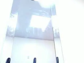 Madyrowan  live sex cam