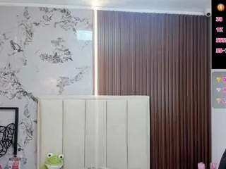 Madyrowan  live sex cam