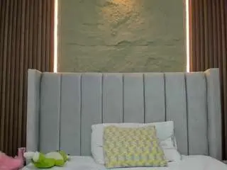 Madyrowan  live sex cam