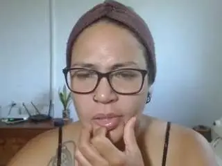 Meganbloomm  live sex cam