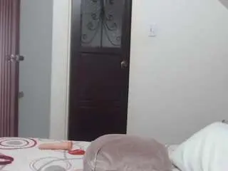 Nathaly-jones  live sex cam