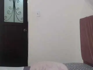 Nathaly-jones  live sex cam