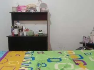 Nathaly-jones  live sex cam