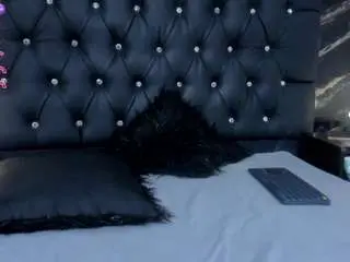 Arethaozz  live sex cam